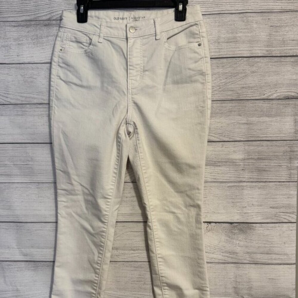 Women’s Old Navy Rockstar Winter‎ White Jeans – Size 8 – Mid Rise – Tapered Leg